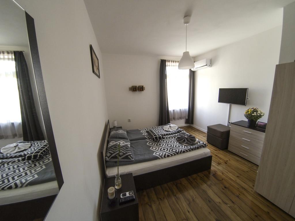 Graf Ignatiev - 3Br Apart โซเฟีย ภายนอก รูปภาพ