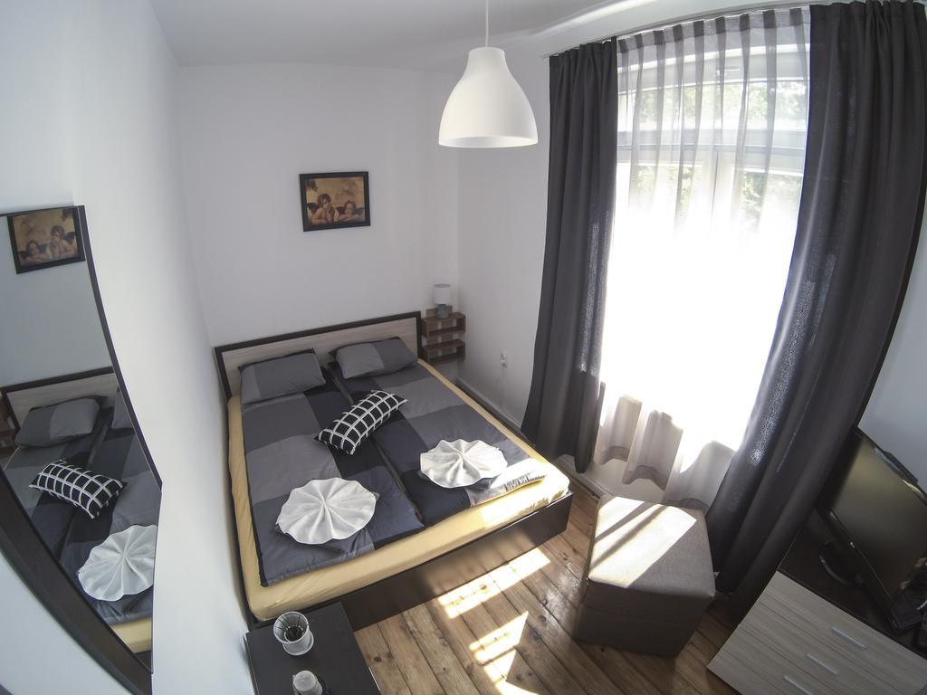 Graf Ignatiev - 3Br Apart โซเฟีย ภายนอก รูปภาพ